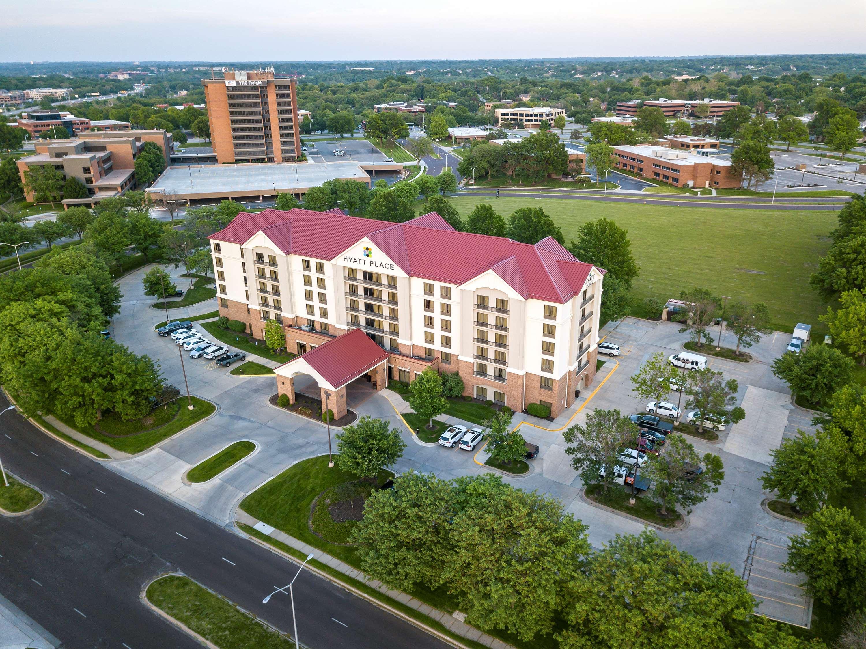 Hyatt Place Kansas City/Overland Park/Convention Center Exterior photo