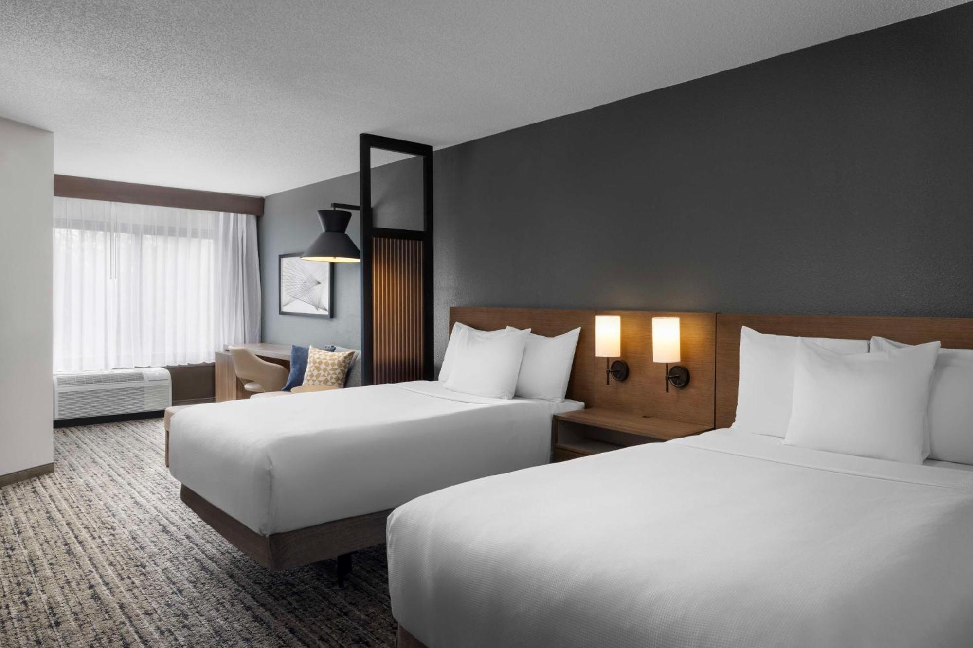 Hyatt Place Kansas City/Overland Park/Convention Center Exterior photo